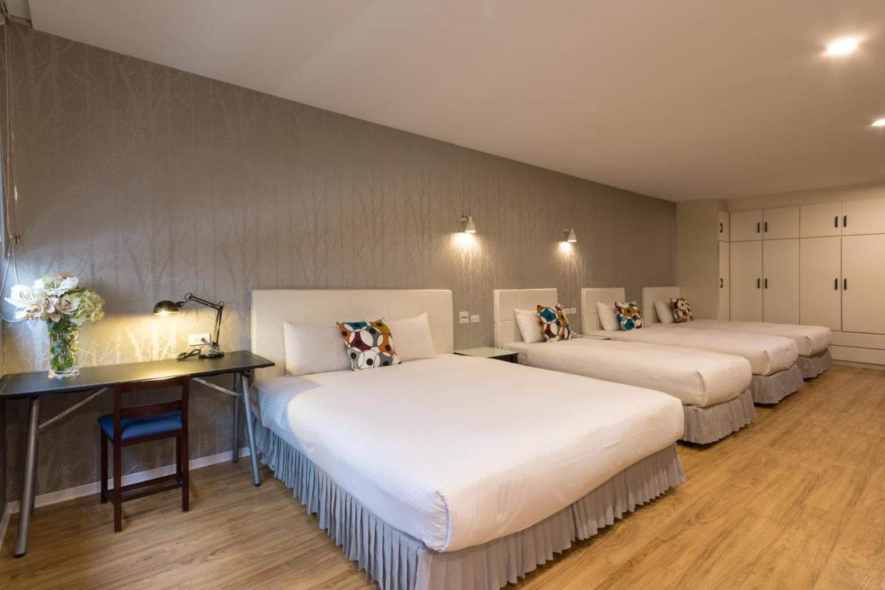 Just Enjoy Business Hotel Tainan Zewnętrze zdjęcie