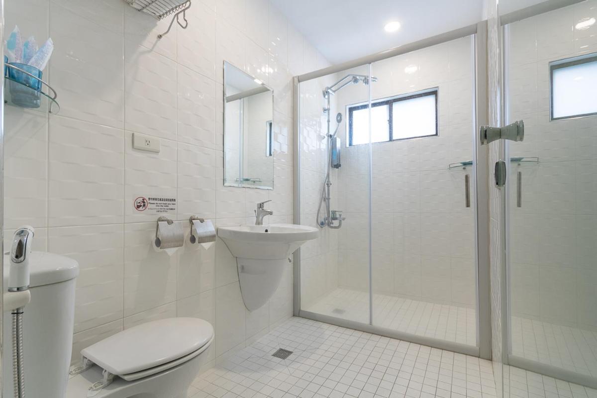 Just Enjoy Business Hotel Tainan Zewnętrze zdjęcie