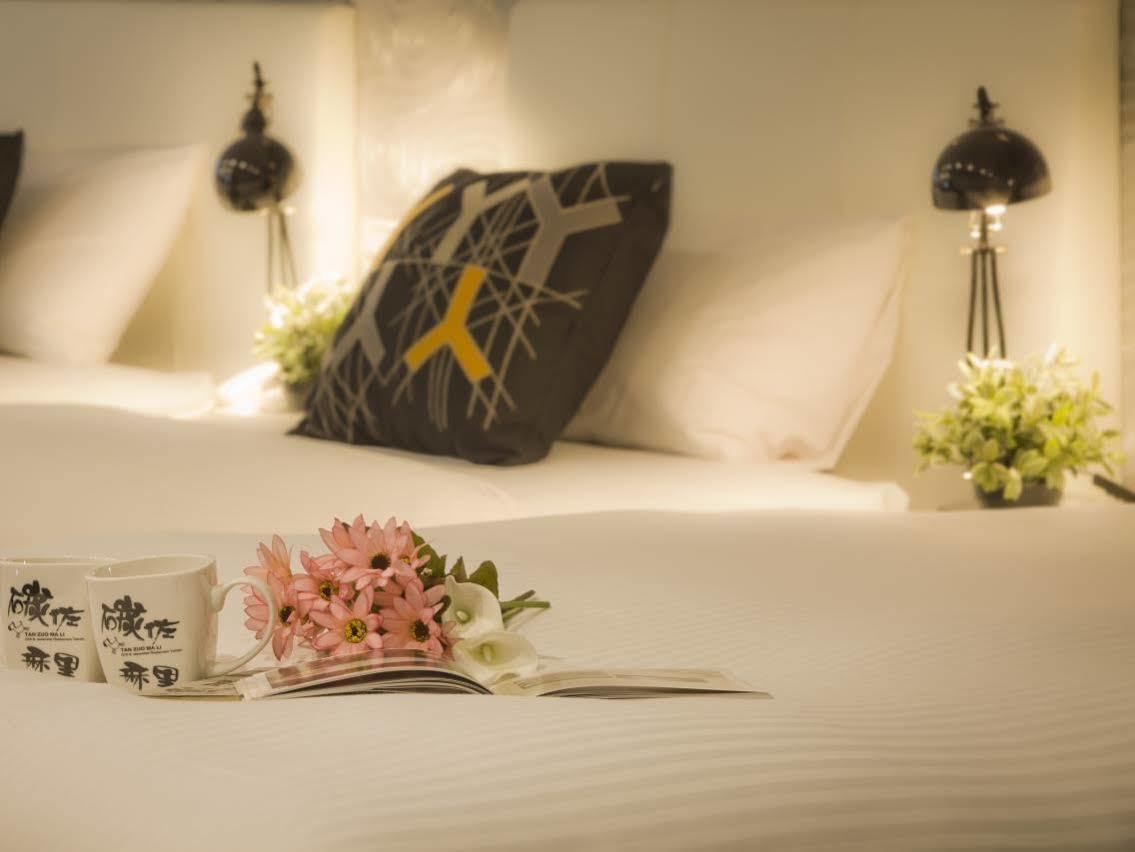 Just Enjoy Business Hotel Tainan Zewnętrze zdjęcie